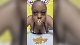 Cow Eating Tricks - video 2, ScatKings.com Scat Porn 4 ScatKings.com Scat Porn